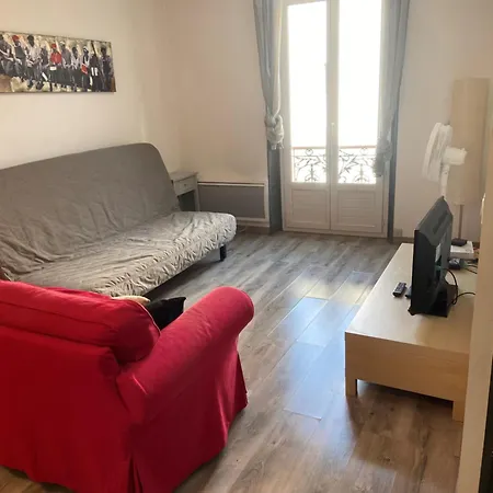 Апартаменти Au Coeur Du Vieil Антіб