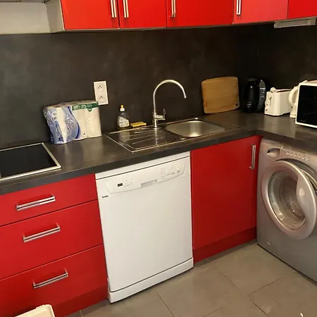 Апартаменти Au Coeur Du Vieil