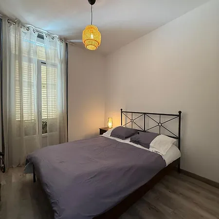 Au Coeur Du Vieil Апартаменти